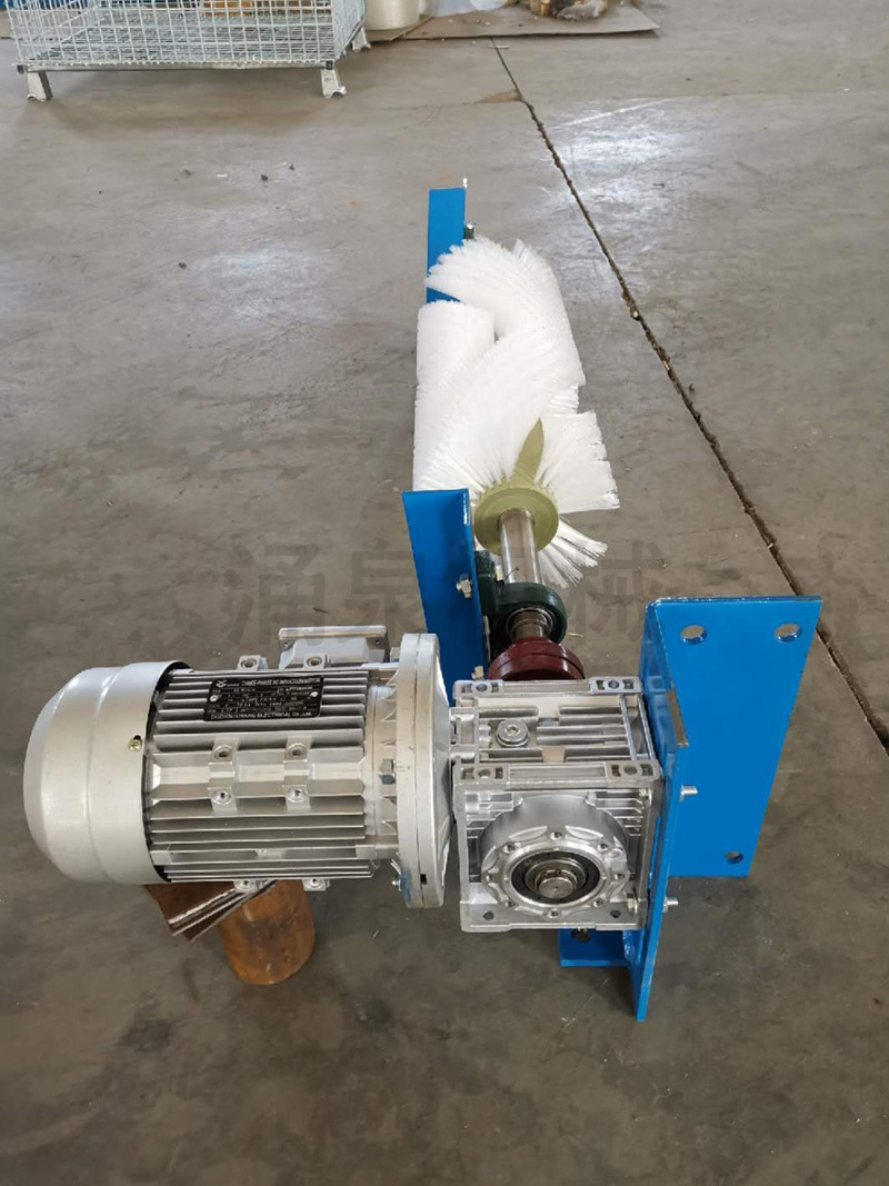 電動滾刷清掃器帶 (6).jpg